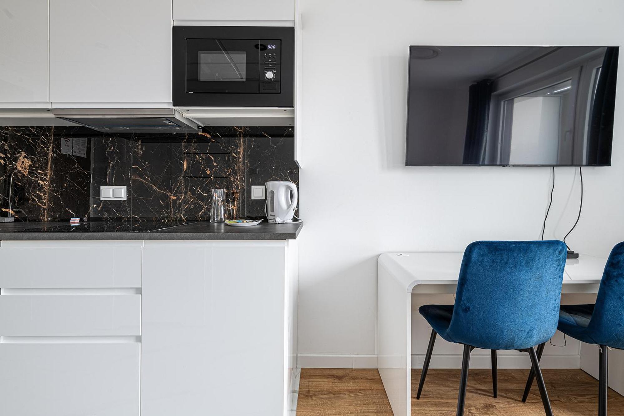 Rentplanet - Apartamenty Pileckiego Warsaw Ngoại thất bức ảnh