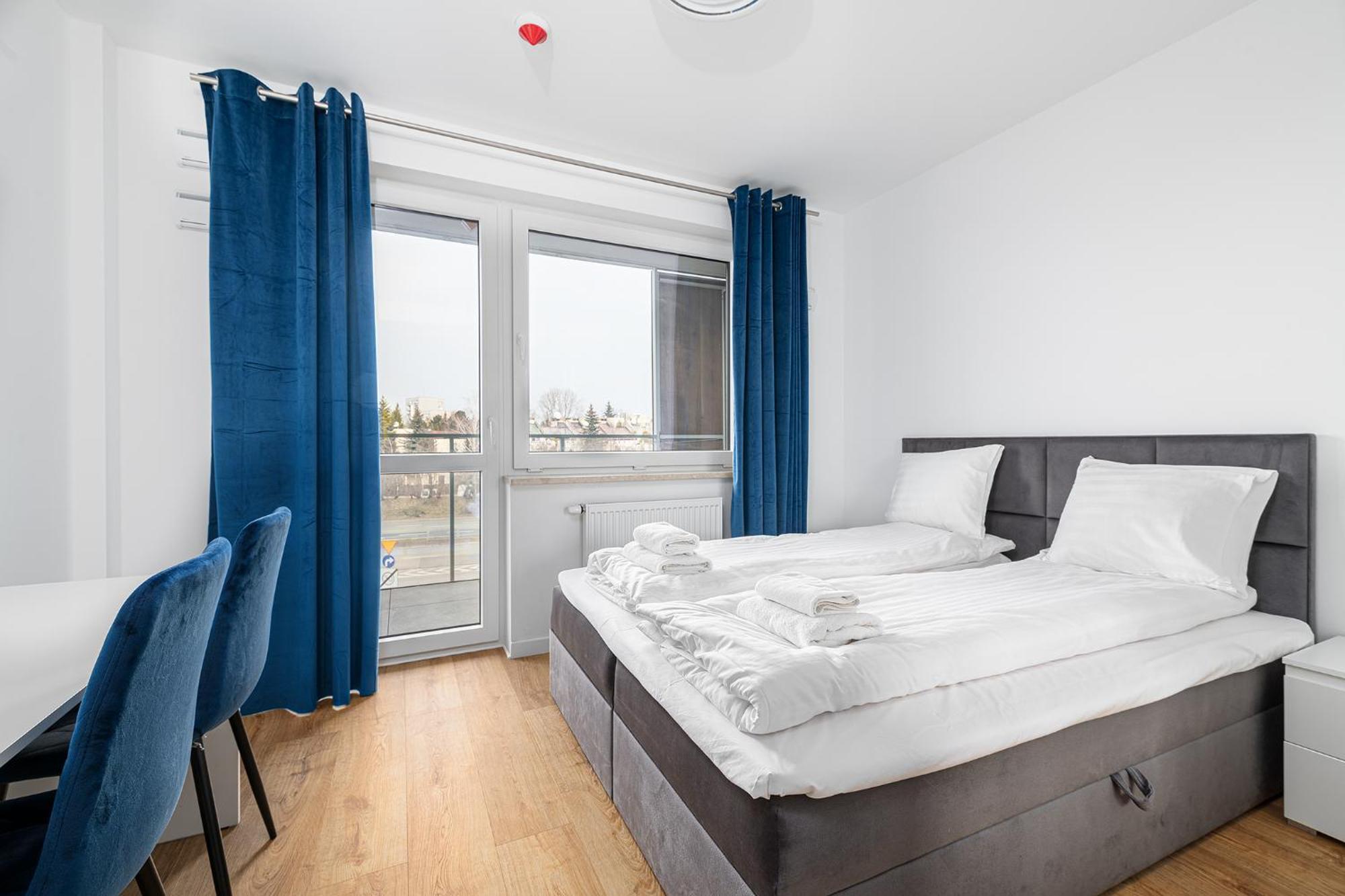 Rentplanet - Apartamenty Pileckiego Warsaw Ngoại thất bức ảnh
